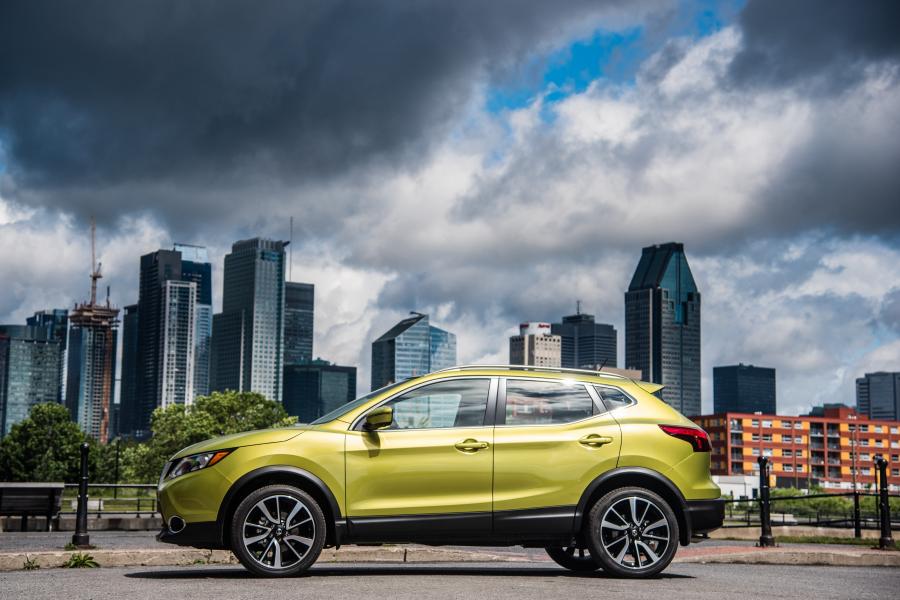  Nissan Qashqai 2017 года  (CA) (фото 14 из 20)